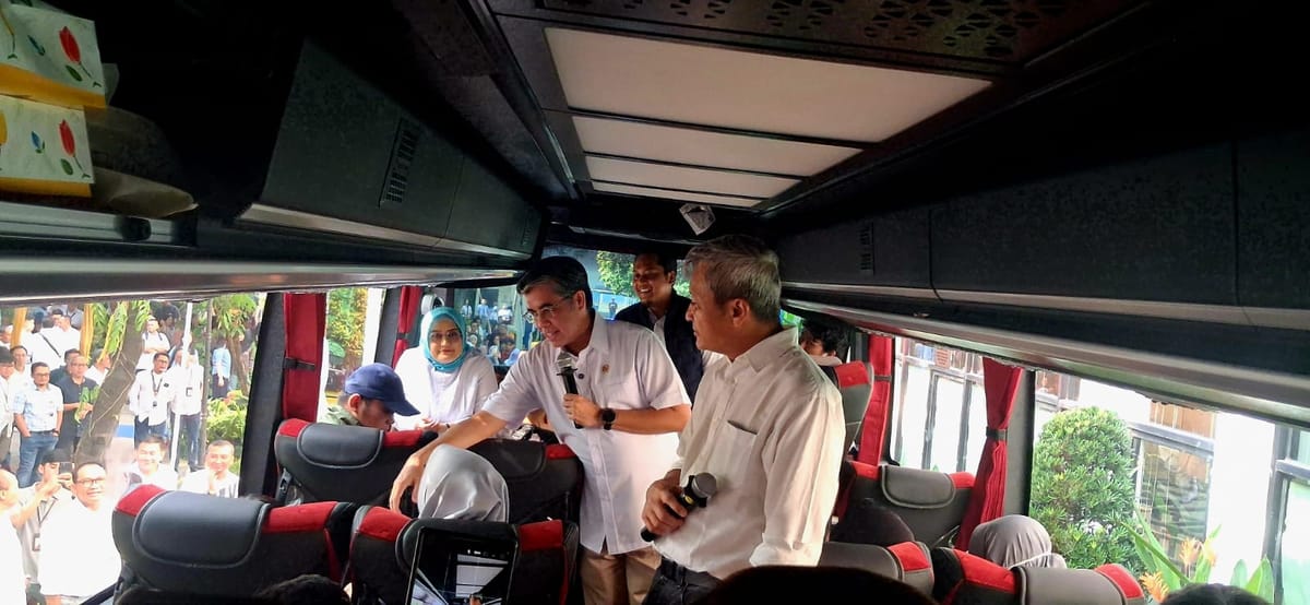 PAMA Group Berangkatkan Ratusan Pemudik, Menaker Yassierli Dukung Perjalanan Aman dan Nyaman