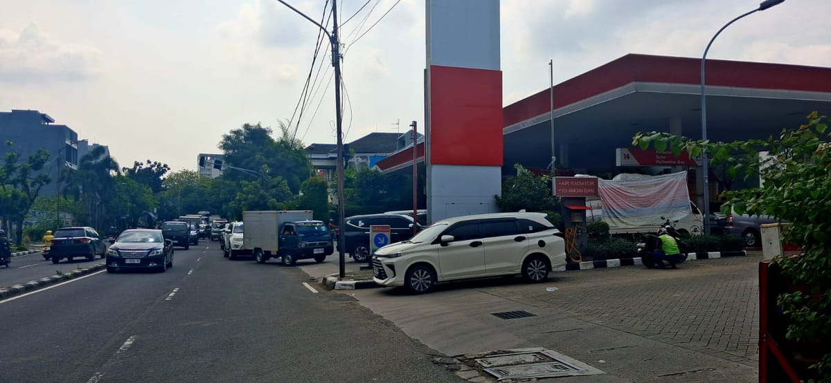 Istana Bantah Isu Kenaikan Harga BBM, Pemerintah Pastikan Tidak Ada Penyesuaian