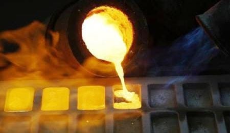 Kebijakan Nilai Tambah Di Persimpangan Jalan; Antara Kepentingan Pengusaha Nasional dan Investasi Asing