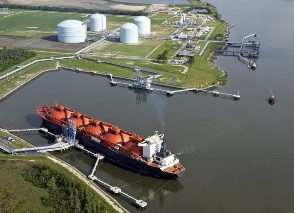 Siapkan Energi Bersih Untuk Bali, PLN Jajaki Pembangunan LNG Terminal