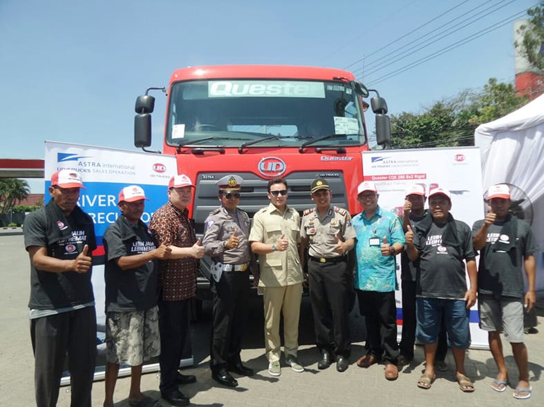 UD Trucks Kembali Apresiasi Pengemudi dalam Program Keselamatan
