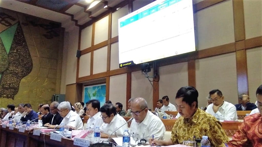 Pemerintah dan DPR RI Sepakati Asumsi Dasar Makro Sektor ESDM RAPBN 2019