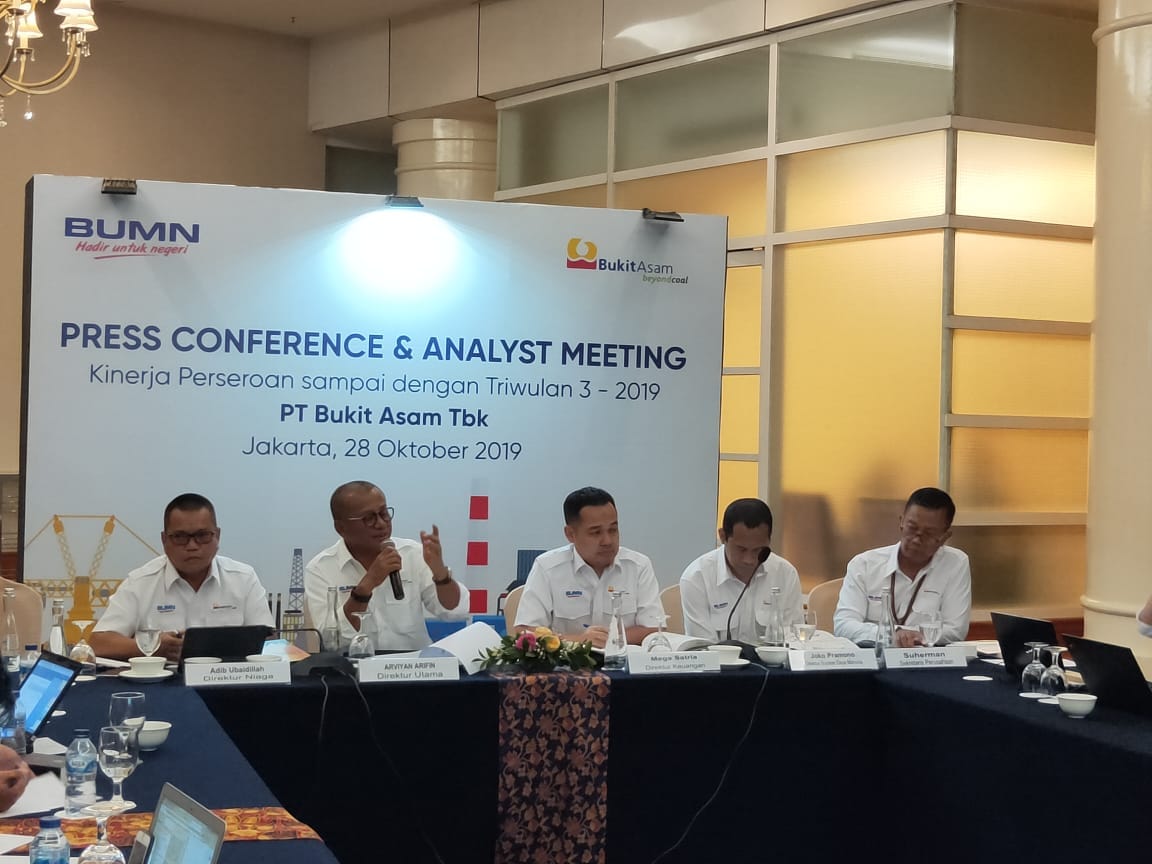 Harga Batu Bara Tertekan, Bukit Asam Masih Raup Untung