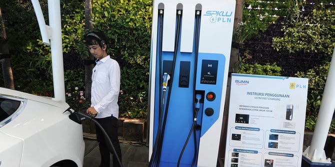 PLN Tambah Empat SPKLU Di Ruas Tol Jakarta-Surabaya