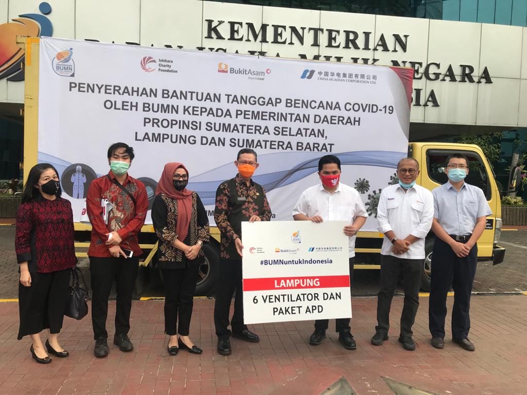 Keluarga Besar PTBA Salurkan Bantuan Penanggulangan Covid-19