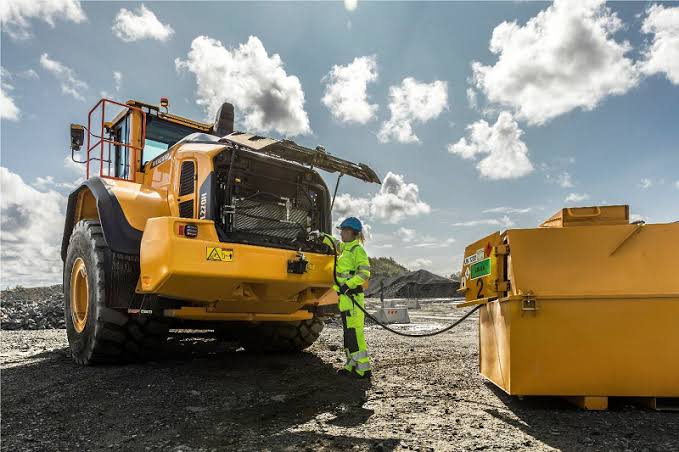 Sambut B40, Pertamina Tegaskan Cara Perawatan Tanki Untuk Konsumen Industri Tambang