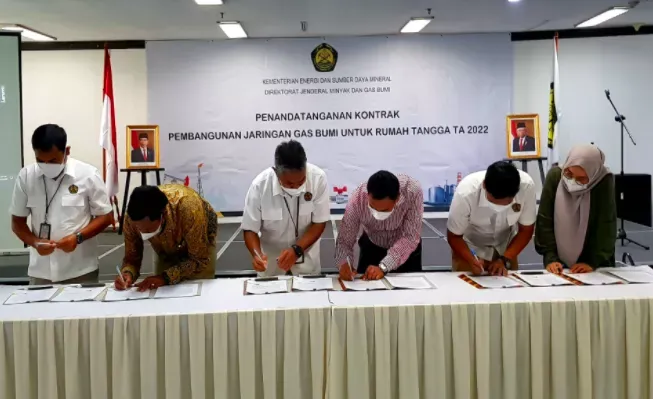 Teken Kontrak Rp215,9 Miliar, Kementerian ESDM Siap Bangun 25.605 SR Jargas Tahun Ini