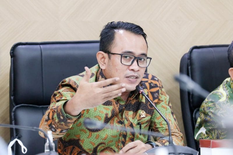 Kunker Ke Kalsel, Komisi III Ingatkan Aparat Bahaya Tambang Ilegal