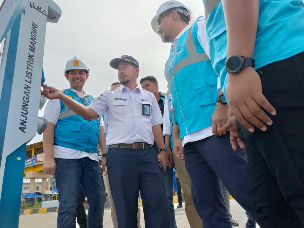 Permudah Pelaku Usaha Kelautan, PLN Hadirkan ALMA di Pelabuhan Balong Sabang