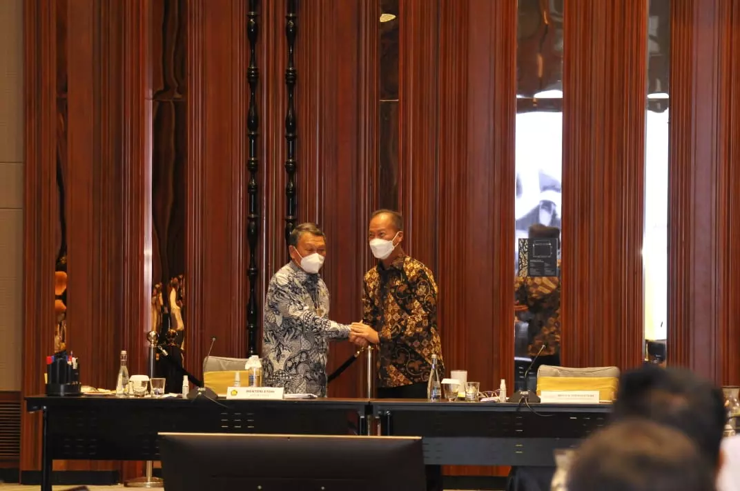 Menteri ESDM dan Menteri Perindustrian Bertemu Bahas Isu Strategis