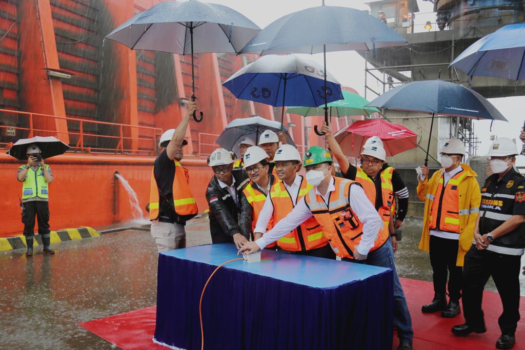 Menteri Bahlil Melepas Pengiriman Konsentrat Tembaga Ke PT Smelting Di Gresik