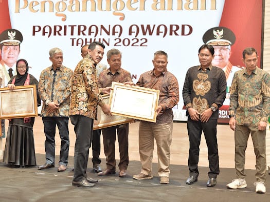 Komitmen Lindungi Pekerja, PTBA Raih Paritrana Award