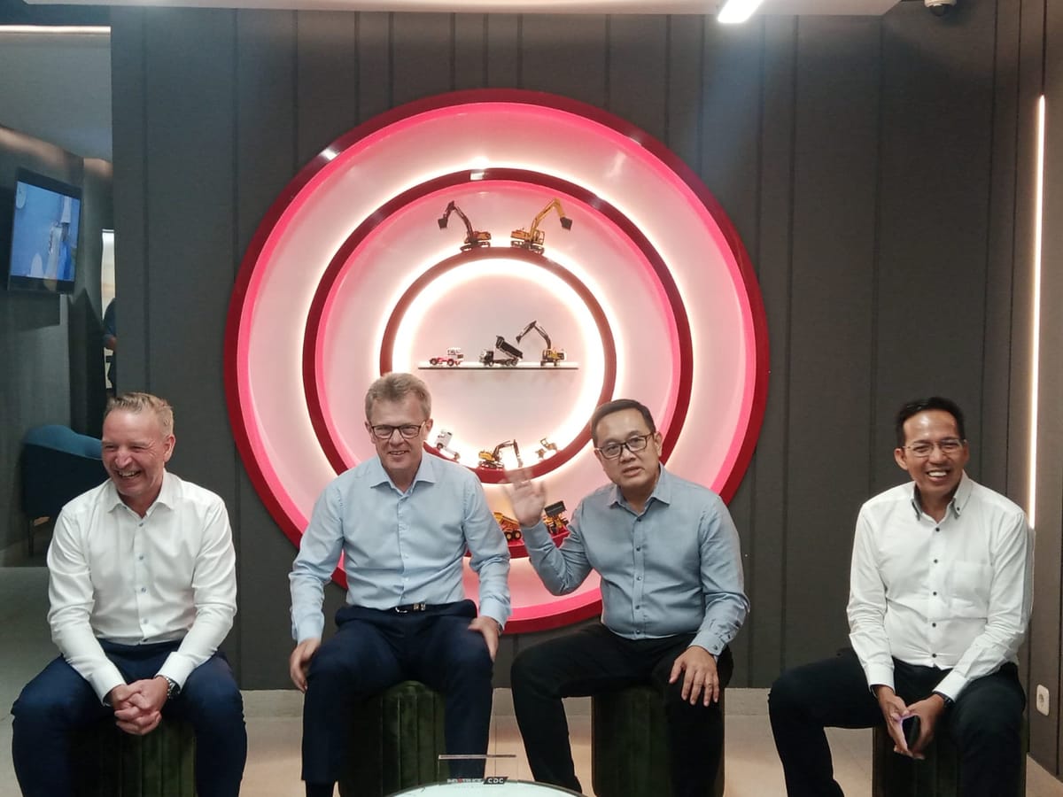 Indotruck Utama Luncurkan Indotruck Command and Data Center