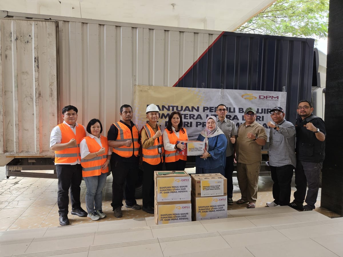 PT Dairi Prima Mineral Salurkan Bantuan Korban Banjir Dan Longsor Sumatera