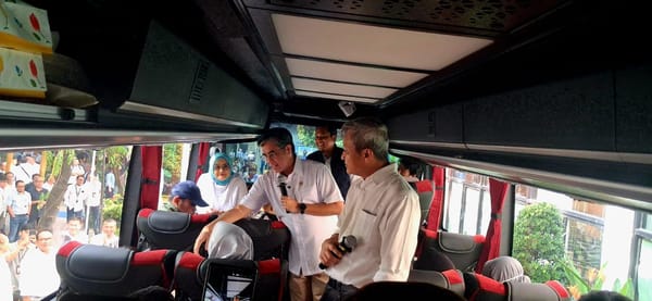 PAMA Group Berangkatkan Ratusan Pemudik, Menaker Yassierli Dukung Perjalanan Aman dan Nyaman