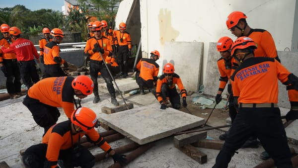 Gandeng BASARNAS, United Tractors Perkuat Kesiapsiagaan Bencana melalui Pelatihan CSSR