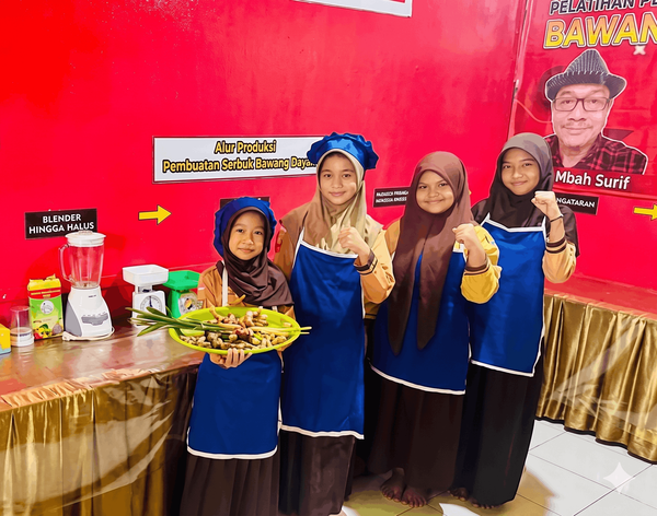 Program GENERASI Trakindo, Siswa Olah Bawang Dayak Jadi Minuman Herbal