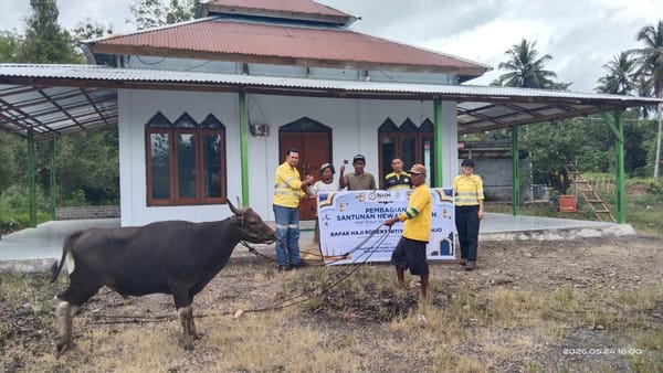 PT Nusa Halmahera Minerals Salurkan Bantuan Hewan Kurban Untuk Masyarakat Lingkar Tambang
