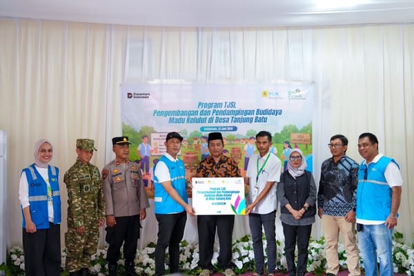 Di Kabupaten Kukar, PLN EPI dan PLN ENergi Gas Bantu Kembangkan Budidaya Madu Kelulut