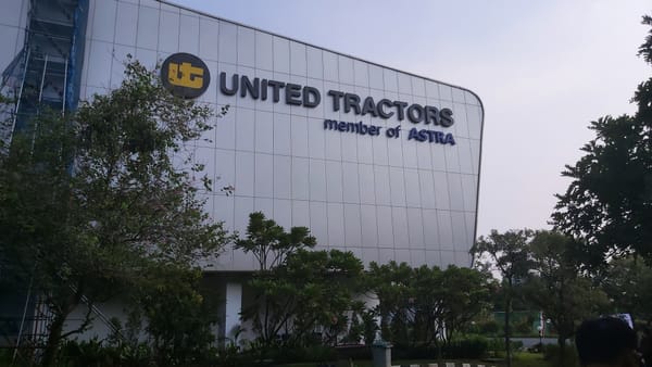 United Tractors Bukukan Pendapatan Bersih Rp58,3 Triliun di Semester I 2026