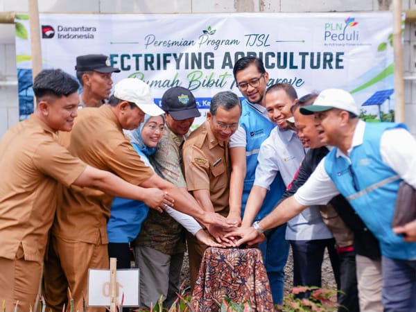 PLN EPI Resmikan Rumah Pembibitan Mangrove Berbasis Electrifying Agriculture Di Cilacap
