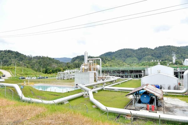 Menteri ESDM Bahlil Dorong Percepatan Proyek Pembangkit Panas Bumi