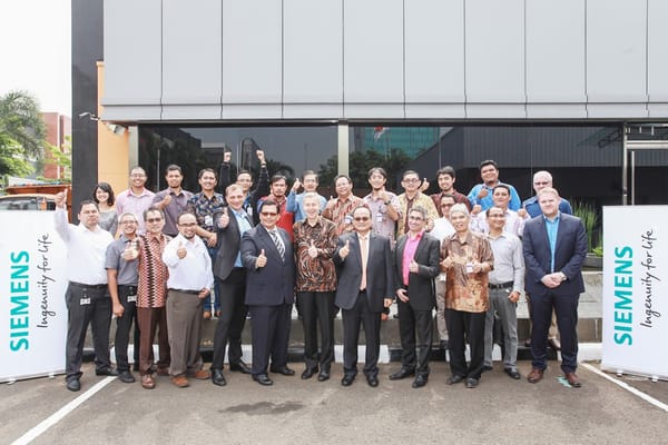 Siemens dan Krakatau Daya Listrik Komit untuk Alih Pengetahuan dan Teknologi